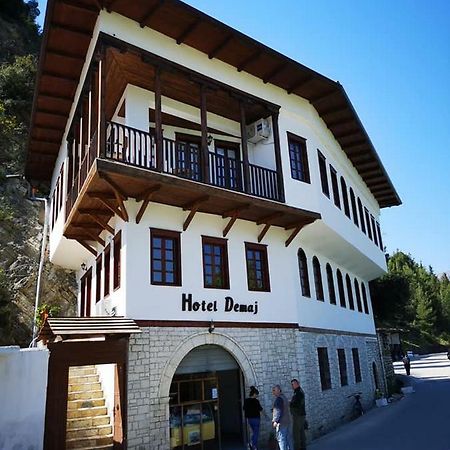 Hotel Demaj Berat Exterior photo