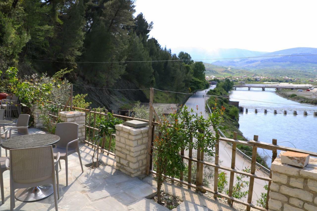 Hotel Demaj Berat Exterior photo